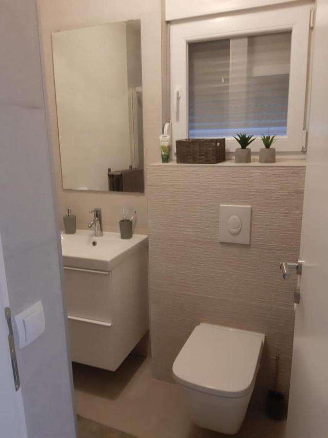 Apartman Hmelina Врси Экстерьер фото